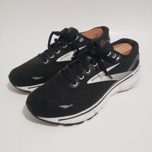 Brooks Ghost 15 Women’s 9.5 Black White Running Shoes Cushioned Comfort
